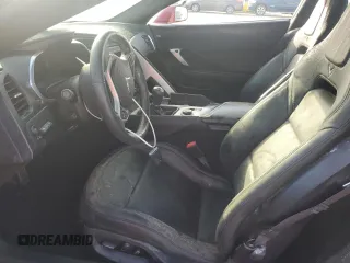 2015 Chevrolet Corvette Z51 2LT z VIN 1G1YJ2D79F5109676, wystawiony jako Copart lot #75952144 z przebiegiem Nie podano mil oraz Szkoda całkowita • Salvage title. Historia ofert i sprzedaży dostępna na DreamBid. Obrazek 7.