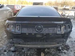 2012 Ford Mustang GT Premium with VIN 1ZVBP8CF1C5263105, listed as a Copart auction lot 43135345 with 146,670 mi miles and Salvage Title. Bid and sale history available at DreamBid. Image 6.