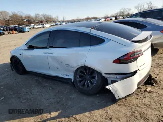2018 Tesla Model X 75D with VIN 5YJXCDE28JF102270, listed as a Copart auction lot 46123135 with 110,540 mi miles and Clean Title. Bid and sale history available at carsss.com. Image 2.