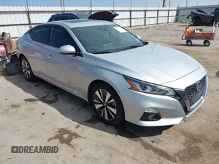 2019 Nissan Altima 2.5 SV with VIN 1N4BL4DV3KN305825, listed as a IAAI auction lot 41697209 with 96,619 mi miles. Bid and sale history available at carsss.com. Image 1.