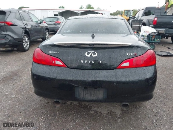 2013 Infiniti G37 Convertible with VIN JN1CV6FE9DM230464, listed as a IAAI auction lot 41977002 with 156,253 mi miles. Bid and sale history available at carsss.com. Image 16.