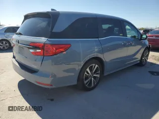 2024 Honda Odyssey Touring with VIN 5FNRL6H84RB001517, listed as a Copart auction lot 48306655 with 60,757 mi miles and Salvage Title. Bid and sale history available at carsss.com. Image 3.