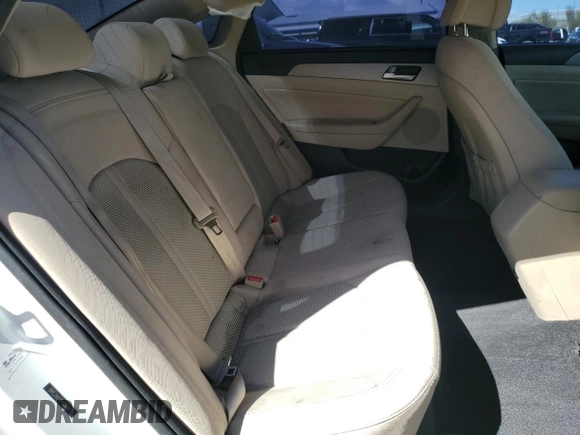 2015 Hyundai Sonata SE z VIN 5NPE24AF9FH250181, wystawiony jako Copart lot #51428235 z przebiegiem 120 251 mil mil oraz Szkoda całkowita • Salvage title. Historia ofert i sprzedaży dostępna na DreamBid. Obrazek 10.