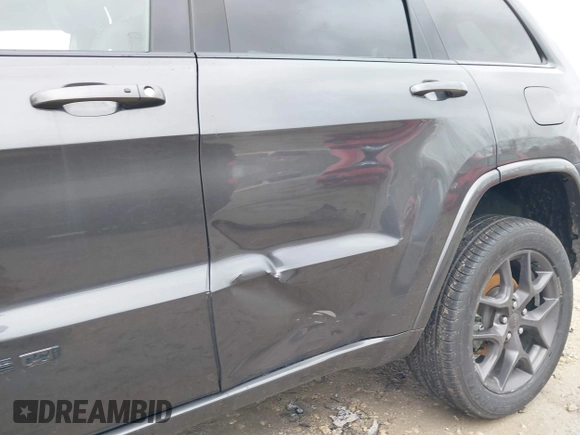 2021 Jeep Grand Cherokee Limited z VIN 1C4RJFBG9MC672595, wystawiony jako IAAI lot #40924773 z przebiegiem 36 167 mil mil oraz . Historia ofert i sprzedaży dostępna na DreamBid. Obrazek 17.