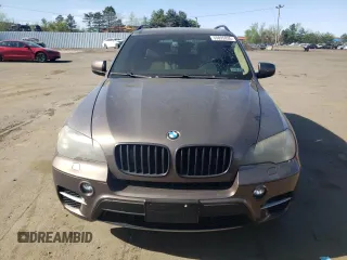 2011 BMW X5 50i with VIN 5UXZV8C53BL417868, listed as a Copart auction lot 55095935 with 102,720 mi miles and Clean title. Bid and sale history available at DreamBid. Image 5.