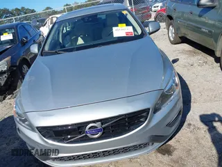 2018 Volvo S60 Dynamic z VIN YV126MFL4J2451903, wystawiony jako IAAI lot #41844843 z przebiegiem 118 026 mil mil oraz . Historia ofert i sprzedaży dostępna na DreamBid. Obrazek 12.