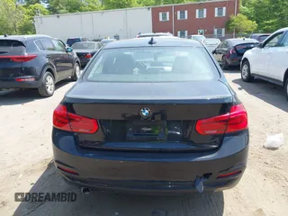 2018 BMW 3 Series 320i xDrive with VIN WBA8A3C5XJA505576, listed as a IAAI auction lot 42248730 with Not provided miles and . Bid and sale history available at DreamBid. Image 16.