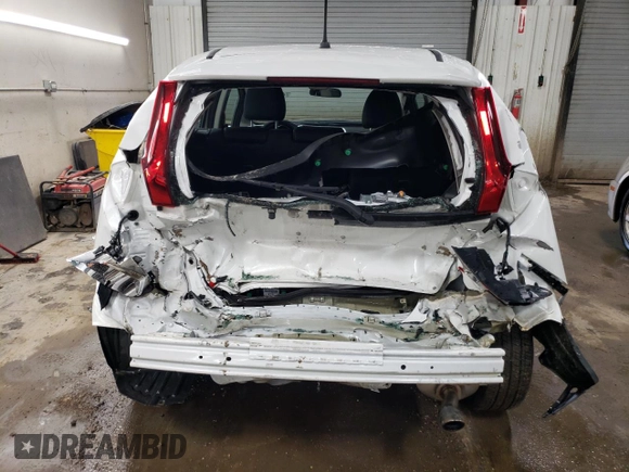 2020 Honda Fit Sport z VIN 3HGGK5H6XLM731441, wystawiony jako Copart lot #42935253 z przebiegiem 20 750 mil mil oraz . Historia ofert i sprzedaży dostępna na DreamBid. Obrazek 6.