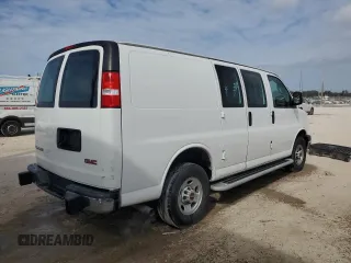 2022 GMC Savana Cargo Van with VIN 1GTW7AF76N1264390, listed as a Copart auction lot 45248285 with 23,315 mi miles and Salvage Title. Bid and sale history available at carsss.com. Image 3.