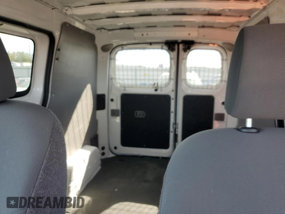 2016 Nissan NV200 S z VIN 3N6CM0KN1GK695339, wystawiony jako Copart lot #55224155 z przebiegiem 20 396 mil mil oraz Szkody całkowita. Historia ofert i sprzedaży dostępna na DreamBid. Obrazek 10.