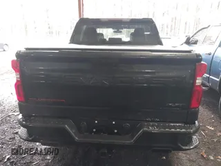 2021 Chevrolet Silverado 1500 RST with VIN 1GCUYEED7MZ390633, listed as a IAAI auction lot 41798156 with 49,277 mi miles. Bid and sale history available at carsss.com. Image 17.