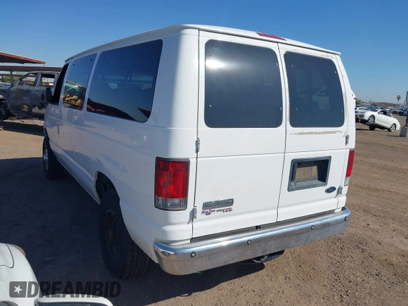 2008 Ford Econoline Passenger XL with VIN 1FBNE31L68DA50492, listed as a IAAI auction lot 42564428 with 138,864 mi miles and . Bid and sale history available at DreamBid. Image 3.
