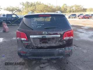 2012 Kia Sorento EX with VIN 5XYKUCA61CG247916, listed as a IAAI auction lot 40741466 with 1 mi miles. Bid and sale history available at carsss.com. Image 15.