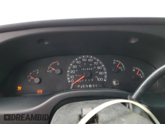 1999 Ford Econoline Cargo with VIN 1FDRE14W8XHA94374, listed as a Copart auction lot 84202274 with 121,869 mi miles and Clean Title. Bid and sale history available at carsss.com. Image 9.