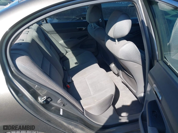 2006 Honda Civic Sdn LX with VIN 1HGFA16516L060197, listed as a IAAI auction lot 41855242 with 204,499 mi miles. Bid and sale history available at carsss.com. Image 8.