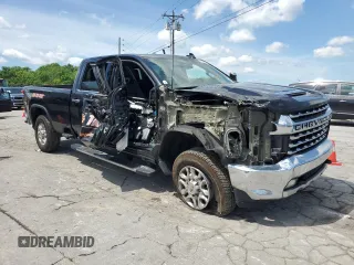 2022 Chevrolet Silverado 3500HD LTZ z VIN 1GC4YUEY6NF114086, wystawiony jako Copart lot #55552245 z przebiegiem 112 029 mil mil oraz Szkoda całkowita • Salvage title. Historia ofert i sprzedaży dostępna na DreamBid. Obrazek 4.