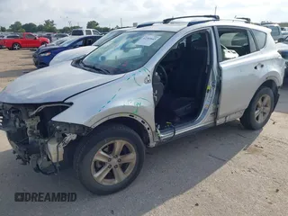 2013 Toyota RAV4 XLE с VIN JTMRFREV8D5007740, выставлен на аукционе IAAI как лот 42353643 с пробегом 163 683 миль миль и . История ставок и продаж доступна на DreamBid. Изображение 17.