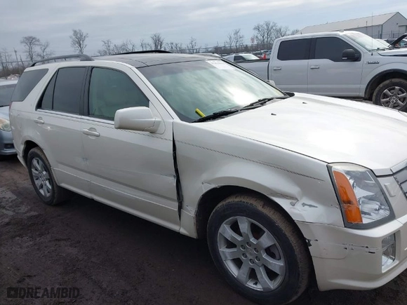 2007 Cadillac SRX with VIN 1GYEE637470148837, listed as a IAAI auction lot 41494010 with 66,095 mi miles. Bid and sale history available at carsss.com. Image 14.