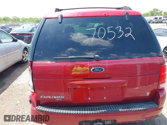 2004 Ford Explorer XLT с VIN 1FMZU73W54UB70532, выставлен на аукционе IAAI как лот 42282641 с пробегом 92 492 миль миль и . История ставок и продаж доступна на DreamBid. Изображение 16.