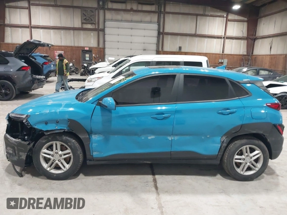 2022 Hyundai Kona SE with VIN KM8K2CAB4NU878255, listed as a IAAI auction lot 41630995 with 36,856 mi miles. Bid and sale history available at carsss.com. Image 6.