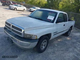 1998 Dodge Ram 1500 with VIN 3B7HC12Z8WG170221, listed as a IAAI auction lot 42055064 with 1 mi miles. Bid and sale history available at carsss.com. Image 2.