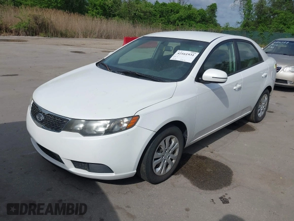 2011 Kia Forte EX with VIN KNAFU4A23B5361487, listed as a IAAI auction lot 42161931 with 179,790 mi miles. Bid and sale history available at carsss.com. Image 2.