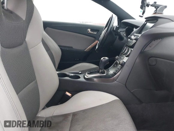 2014 Hyundai Genesis Coupe Premium with VIN KMHHT6KD5EU115007, listed as a IAAI auction lot 42686215 with 137,484 mi miles and . Bid and sale history available at DreamBid. Image 5.