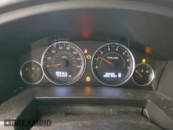 2010 Jeep Commander Sport с VIN 1J4RG4GK9AC158400, выставлен на аукционе Copart как лот 53497035 с пробегом 153 309 миль миль и На запчасти • Non repairable. История ставок и продаж доступна на DreamBid. Изображение 9.