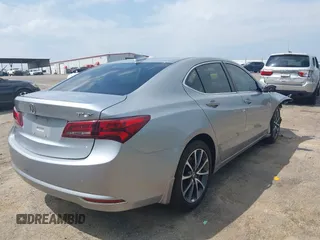 2017 Acura TLX with VIN 19UUB1F33HA001492, listed as a IAAI auction lot 41934322 with 136,139 mi miles and . Bid and sale history available at DreamBid. Image 4.