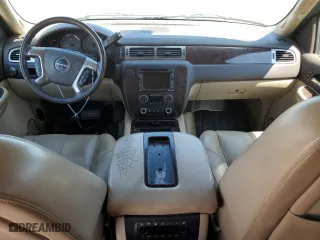 2007 GMC Yukon Denali with VIN 1GKFK63807J314796, listed as a Copart auction lot 67890393 with 204,190 mi miles and Salvage Title. Bid and sale history available at carsss.com. Image 7.