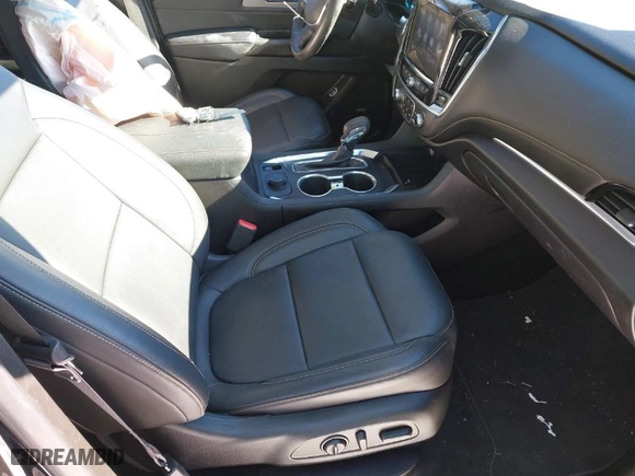 2021 Chevrolet Traverse RS with VIN 1GNEVJKW2MJ253522, listed as a IAAI auction lot 41426566 with NaN miles. Bid and sale history available at carsss.com. Image 5.