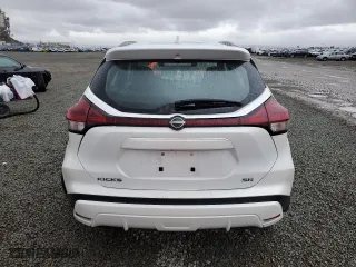 2022 Nissan Kicks SR with VIN 3N1CP5DV4NL502681, listed as a Copart auction lot 45233195 with 36,924 mi miles and Salvage Title. Bid and sale history available at carsss.com. Image 6.