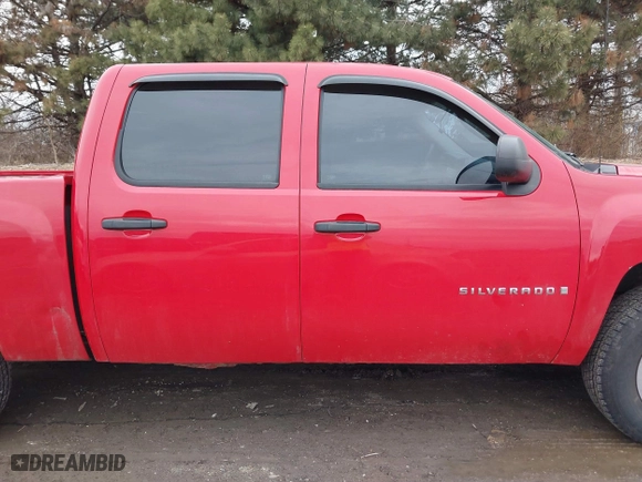 2007 Chevrolet Silverado 1500 LS with VIN 2GCEK13C771669957, listed as a IAAI auction lot 41469542 with 169,857 mi miles. Bid and sale history available at carsss.com. Image 13.