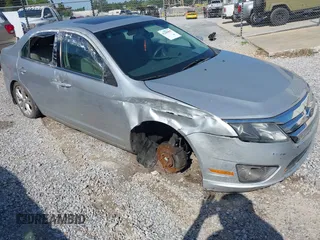 2012 Ford Fusion SE z VIN 3FAHP0HA6CR125980, wystawiony jako IAAI lot #42389897 z przebiegiem 210 747 mil mil oraz . Historia ofert i sprzedaży dostępna na DreamBid. Obrazek 1.