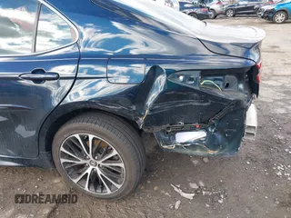 2018 Toyota Camry LE with VIN 4T1B11HK2JU598860, listed as a IAAI auction lot 41493633 with 74,480 mi miles. Bid and sale history available at carsss.com. Image 6.