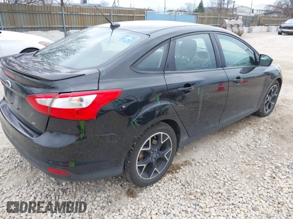 2012 Ford Focus SE with VIN 1FAHP3F24CL173182, listed as a IAAI auction lot 41905495 with 119,663 mi miles. Bid and sale history available at carsss.com. Image 4.
