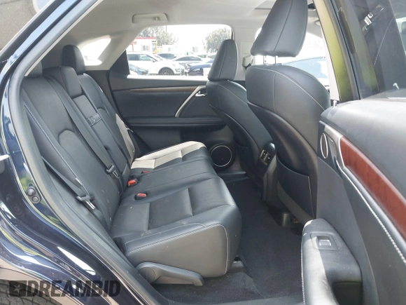 2021 Lexus RX 350 z VIN JTJHZMDA9M2053659, wystawiony jako IAAI lot #42383860 z przebiegiem 53 565 mil mil oraz . Historia ofert i sprzedaży dostępna na DreamBid. Obrazek 8.