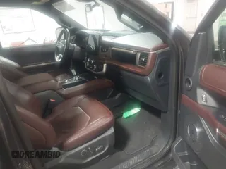 2024 Ford Expedition Max Limited with VIN 1FMJK2A87REA19915, listed as a IAAI auction lot 41631282 with 37,606 mi miles and . Bid and sale history available at DreamBid. Image 5.