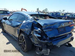 2021 BMW 4 Series 430i z VIN WBA53AP08MCG09446, wystawiony jako IAAI lot #41664926 z przebiegiem 18 544 mil mil oraz . Historia ofert i sprzedaży dostępna na DreamBid. Obrazek 3.