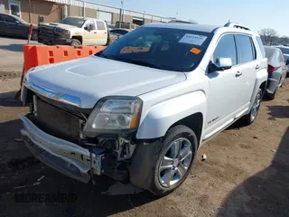 2017 GMC Terrain Denali z VIN 2GKALREK4H6121549, wystawiony jako IAAI lot #41624939 z przebiegiem 128 555 mil mil oraz . Historia ofert i sprzedaży dostępna na DreamBid. Obrazek 2.