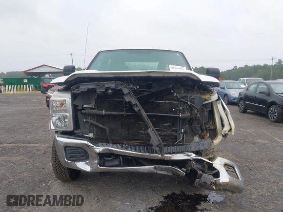 2015 Ford F-250 Lariat z VIN 1FT7W2BT8FEA55629, wystawiony jako IAAI lot #42285837 z przebiegiem 105 684 mil mil oraz . Historia ofert i sprzedaży dostępna na DreamBid. Obrazek 12.