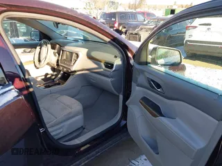 2018 GMC Acadia SLE with VIN 1GKKNKLA8JZ163183, listed as a IAAI auction lot 41380411 with 132,213 mi miles. Bid and sale history available at carsss.com. Image 5.