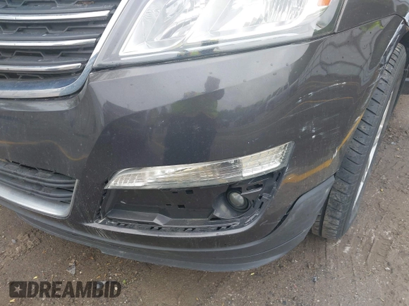 2015 Chevrolet Traverse LT с VIN 1GNKRGKD7FJ203629, выставлен на аукционе IAAI как лот 42257882 с пробегом 175 924 миль миль и . История ставок и продаж доступна на DreamBid. Изображение 18.