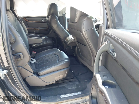 2016 GMC Acadia Denali z VIN 1GKKVTKD9GJ107942, wystawiony jako IAAI lot #42168100 z przebiegiem 171 361 mil mil oraz . Historia ofert i sprzedaży dostępna na DreamBid. Obrazek 8.