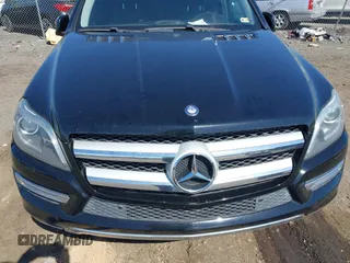 2014 Mercedes-Benz GL-Class GL 450 with VIN 4JGDF7CEXEA277610, listed as a IAAI auction lot 41909424 with 164,437 mi miles. Bid and sale history available at carsss.com. Image 6.