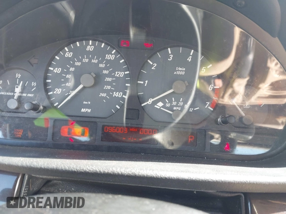 2002 BMW 3 Series 325Ci with VIN WBABN33442PG55962, listed as a IAAI auction lot 41369217 with 96,003 mi miles and . Bid and sale history available at DreamBid. Image 7.