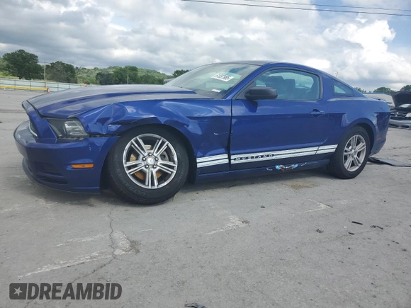 2013 Ford Mustang V6 z VIN 1ZVBP8AM2D5244453, wystawiony jako Copart lot #61857985 z przebiegiem 147 452 mil mil oraz Szkoda całkowita • Salvage title. Historia ofert i sprzedaży dostępna na DreamBid. Obrazek 1.