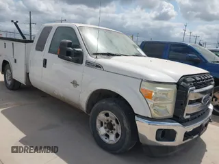 2012 Ford F-250 XLT with VIN 1FT7X2AT5CEC30526, listed as a IAAI auction lot 42029825 with 263,897 mi miles and . Bid and sale history available at DreamBid. Image 1.