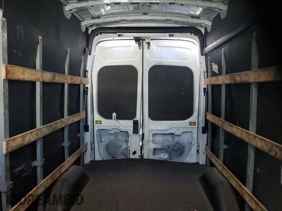 2021 Ford Transit Cargo with VIN 1FTBR1X87MKA68791, listed as a Copart auction lot 43239345 with 95,963 mi miles and Salvage Title. Bid and sale history available at DreamBid. Image 10.