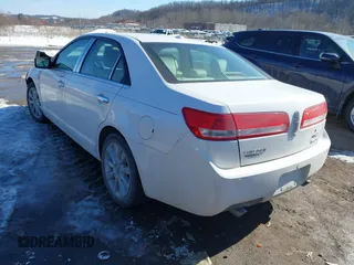 2011 Lincoln MKZ Hybrid with VIN 3LNDL2L31BR752945, listed as a IAAI auction lot 41439120 with 178,578 mi miles. Bid and sale history available at carsss.com. Image 3.